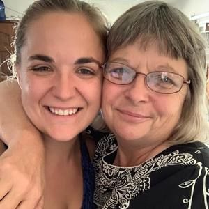 Meet your Posher, Rebecca